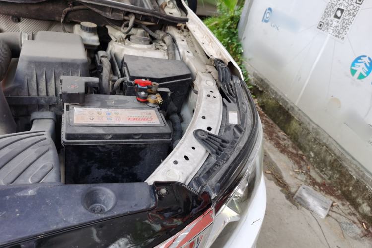 Used Geely Auto Vision X6 2016 1.8L Manual Luxury Model Engine Bay Left