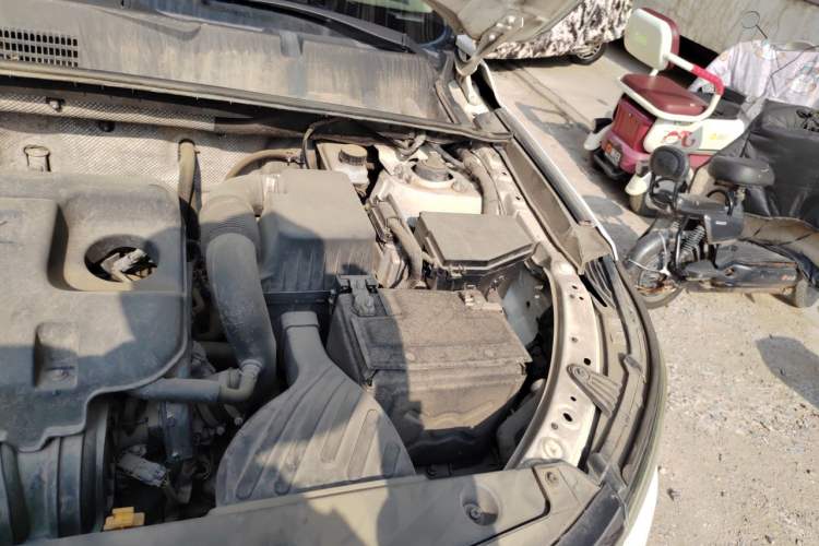 Used Geely Auto Vision X6 2016 1.8L Manual Luxury Model Engine Bay Left
