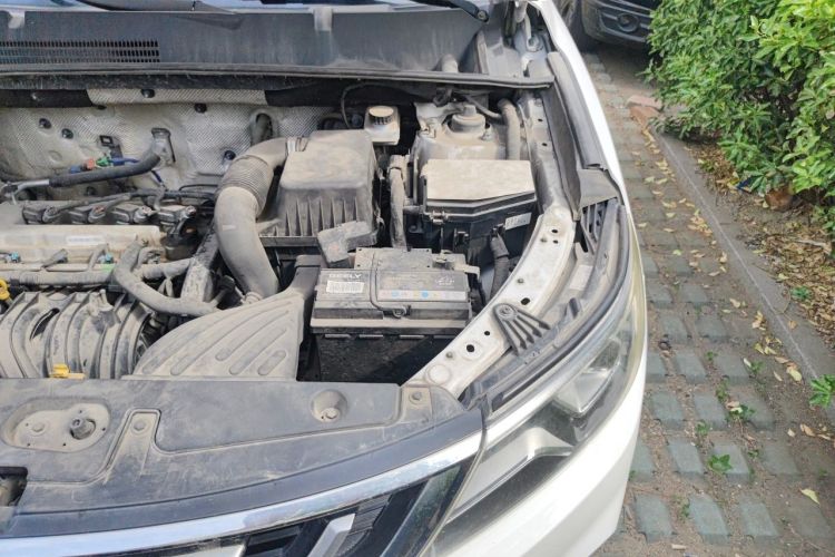 Used Geely Auto Vision X6 2016 1.8L Manual Luxury Model Engine Bay Left