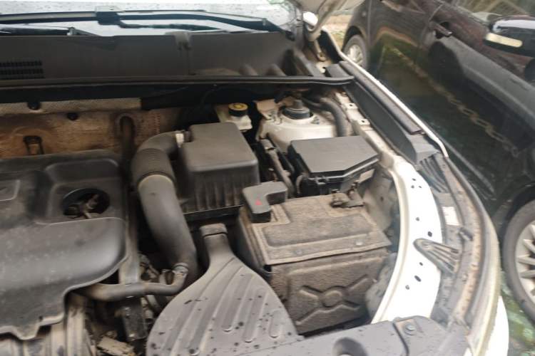 Used Geely Auto Vision X6 2016 1.8L Manual Luxury Model Engine Bay Left