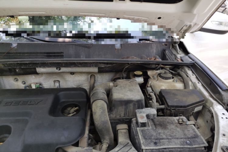Used Geely Auto Vision X6 2016 1.8L Manual Luxury Model Engine Bay Left