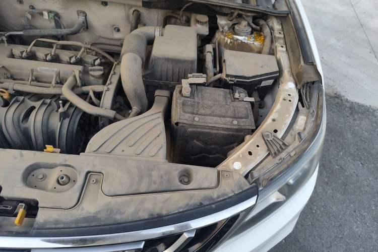 Used Geely Auto Vision X6 2016 1.8L Manual Luxury Model Engine Bay Left