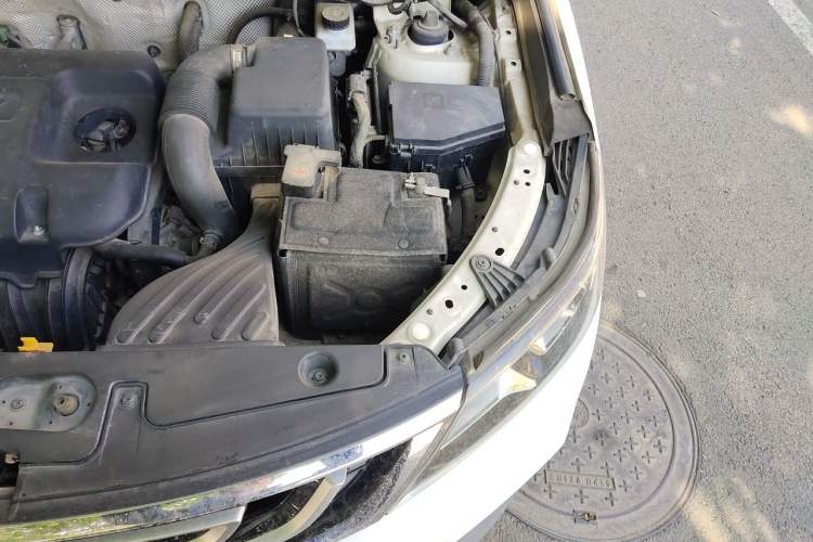 Used Geely Auto Vision X6 2016 1.8L Manual Luxury Model Engine Bay Left