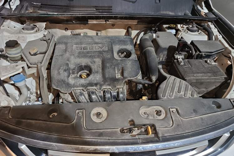 Used Geely Auto Vision X6 2016 1.8L Manual Luxury Model Engine Bay