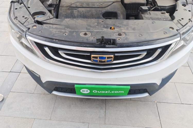 Used Geely Auto Vision X6 2016 1.3T CVT Flagship Model Engine Bay