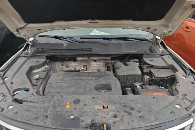 Used Geely Auto Vision X6 2016 1.3T CVT Luxury Model Engine Bay