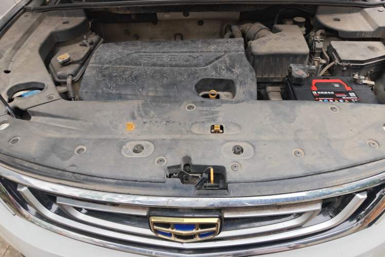 Used Geely Auto Vision X6 2016 1.3T CVT Flagship Model Engine Bay