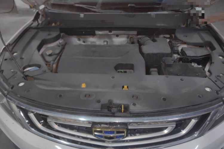 Used Geely Auto Vision X6 2016 1.3T CVT Flagship Model Engine Bay