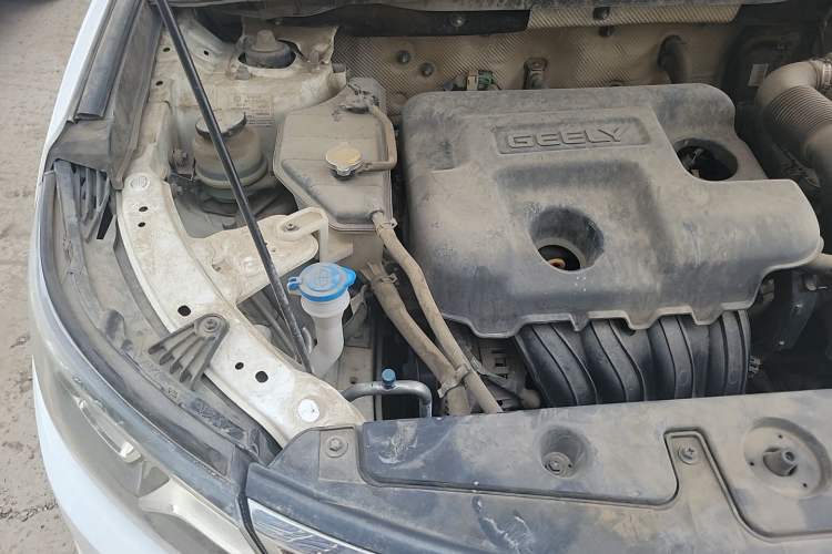 Used Geely Auto Vision X6 2016 1.8L Manual Luxury Model Engine Bay Right