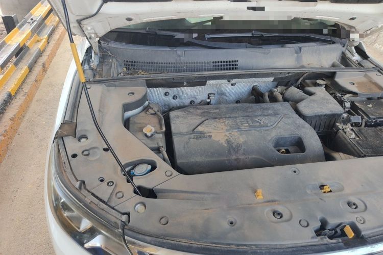 Used Geely Auto Vision X6 2016 1.3T CVT Flagship Model Engine Bay Right