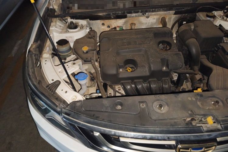 Used Geely Auto Vision X6 2016 1.8L Manual Luxury Model Engine Bay Right