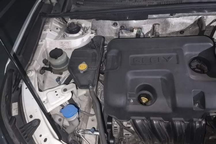 Used Geely Auto Vision X6 2016 1.8L Manual Luxury Model Engine Bay Right