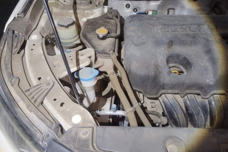 Used Geely Auto Vision X6 2016 1.8L Manual Luxury Model Engine Bay Right