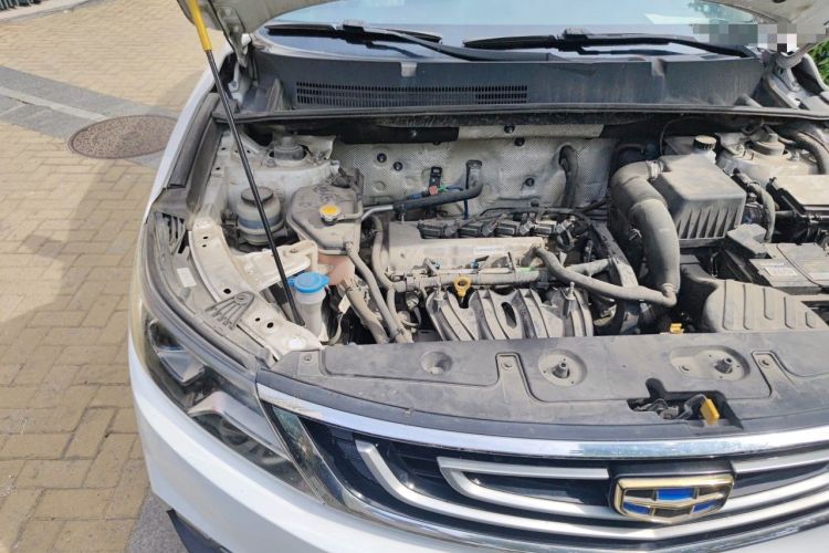 Used Geely Auto Vision X6 2016 1.8L Manual Luxury Model Engine Bay Right