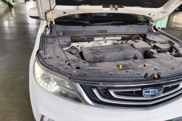 Used Geely Auto Vision X6 2016 1.3T CVT Luxury Model Engine Bay Right