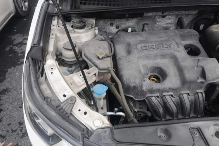 Used Geely Auto Vision X6 2016 1.8L Manual Luxury Model Engine Bay Right