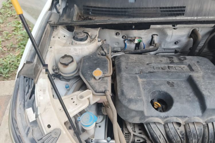 Used Geely Auto Vision X6 2016 1.8L Manual Luxury Model Engine Bay Right