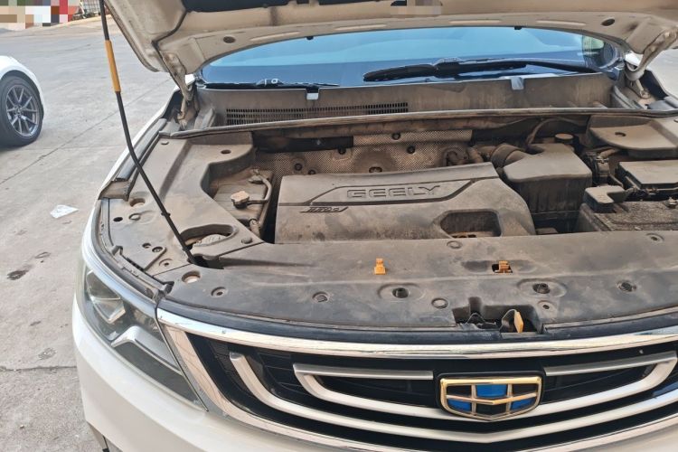Used Geely Auto Vision X6 2016 1.3T CVT Flagship Model Engine Bay Right
