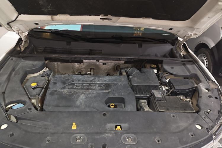 Used Geely Auto Vision X6 2016 1.3T CVT Flagship Model Engine Bay