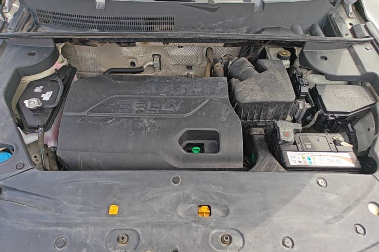 Used Geely Auto Vision X6 2016 1.3T CVT Flagship Model Engine Bay