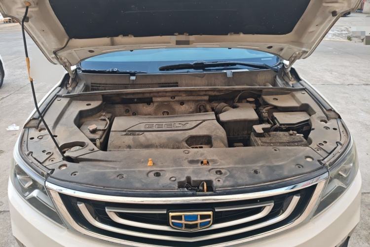 Used Geely Auto Vision X6 2016 1.3T CVT Flagship Model Engine Bay