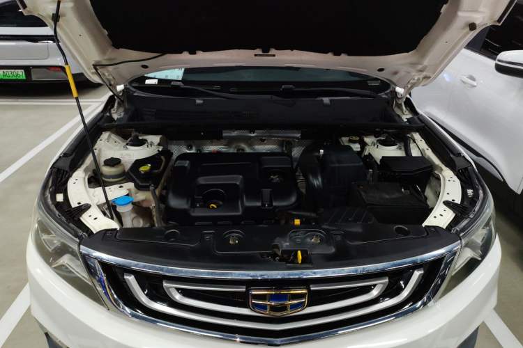 Used Geely Auto Vision X6 2016 1.8L Manual Luxury Model Engine Bay