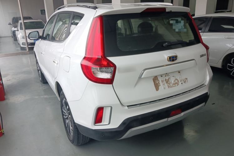 Used Geely Auto Vision X6 2016 1.8L Manual Luxury Model Exterior 2