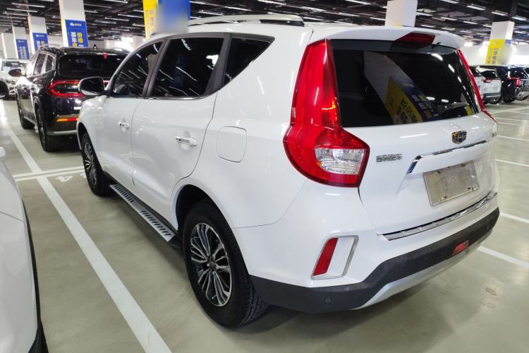 Used Geely Auto Vision X6 2016 1.8L Manual Luxury Model Exterior 2