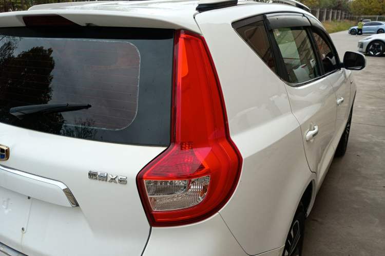 Used Geely Auto Vision X6 2016 1.3T CVT Luxury Model Exterior 3