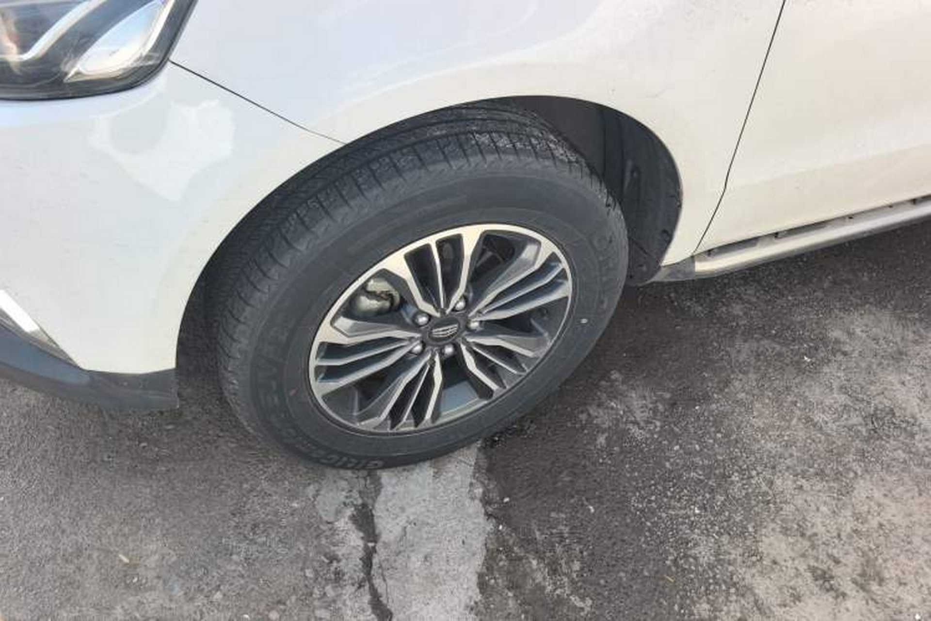 Used Geely Auto Vision X6 2016 1.3T CVT Luxury Model Exterior 4