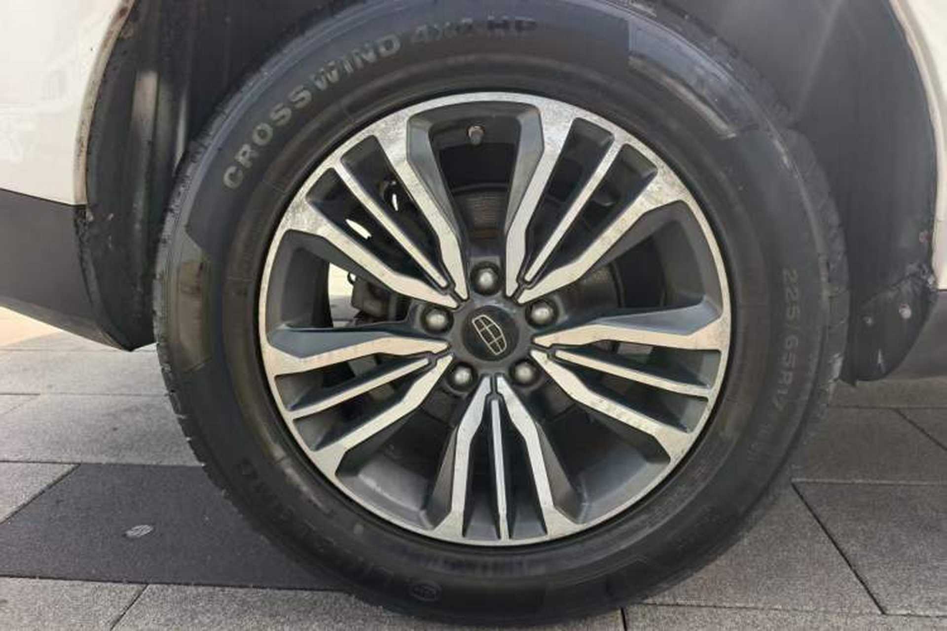 Used Geely Auto Vision X6 2016 1.8L Manual Luxury Model Exterior 4