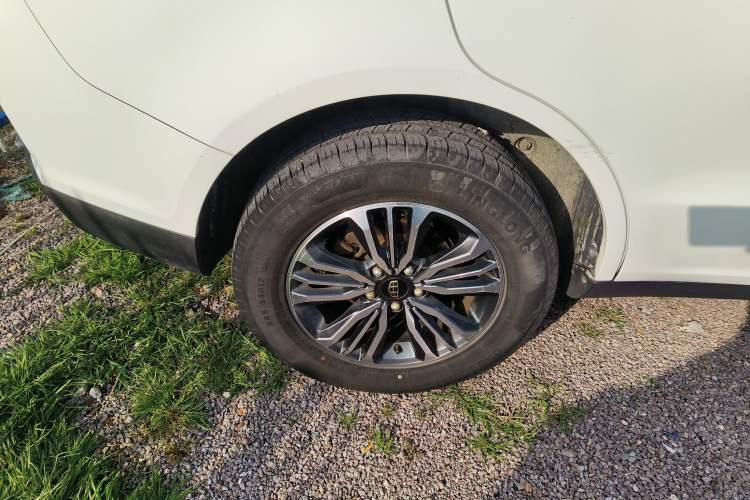 Used Geely Auto Vision X6 2016 1.3T CVT Luxury Model Exterior 5