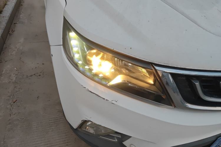 Used Geely Auto Vision X6 2016 1.3T CVT Luxury Model Exterior 6