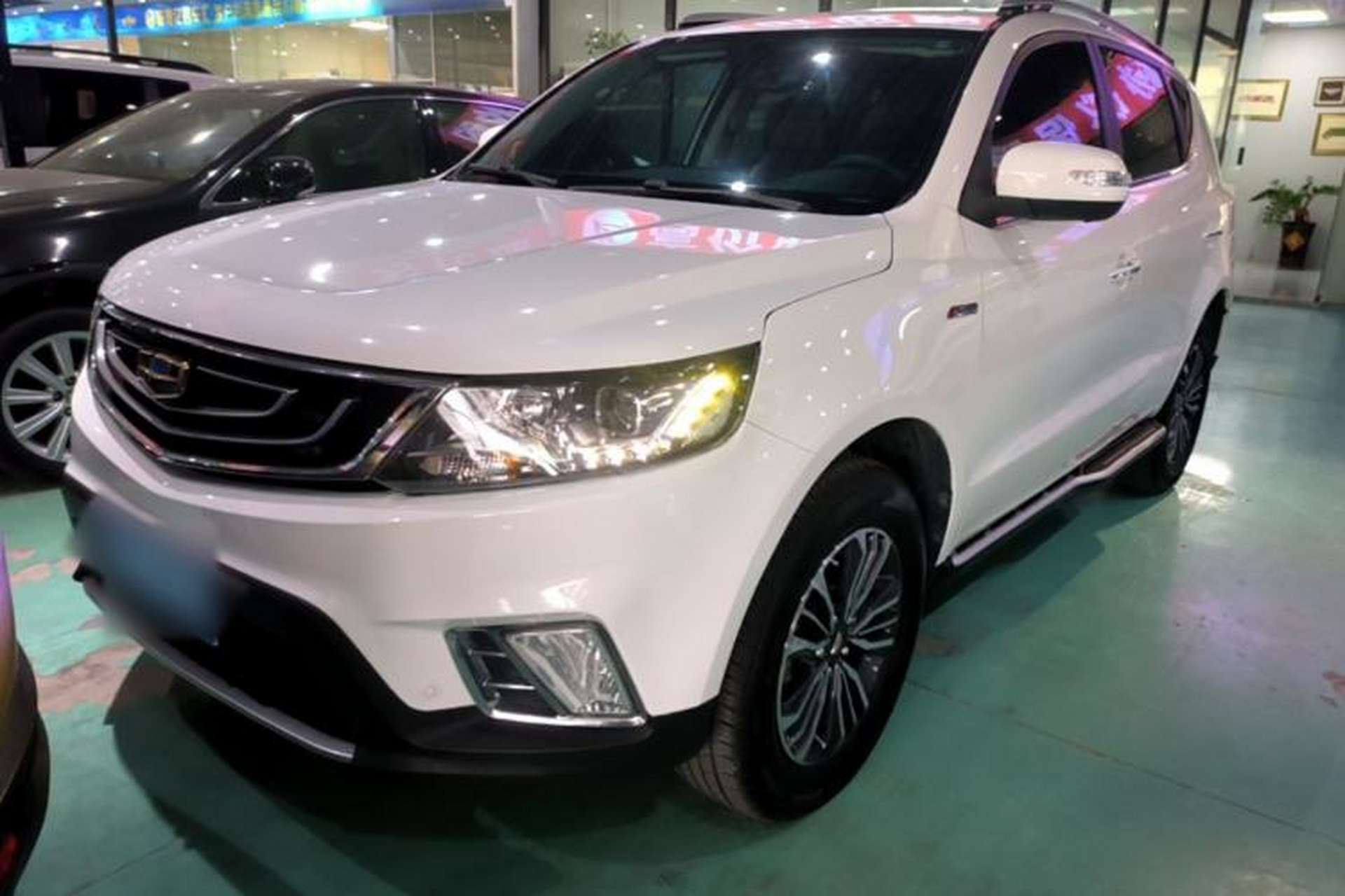 Used Geely Auto Vision X6 2016 1.3T CVT Flagship Model Front Left 45 Deg