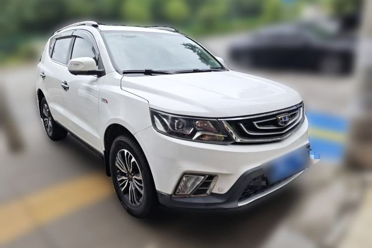 Used Geely Auto Vision X6 2016 1.3T CVT Flagship Model Front Right 45 Deg