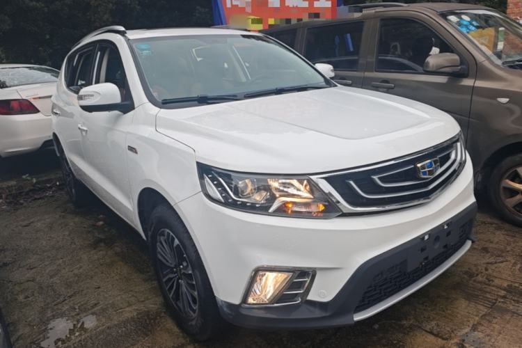 Used Geely Auto Vision X6 2016 1.3T CVT Flagship Model Front Right 45 Deg