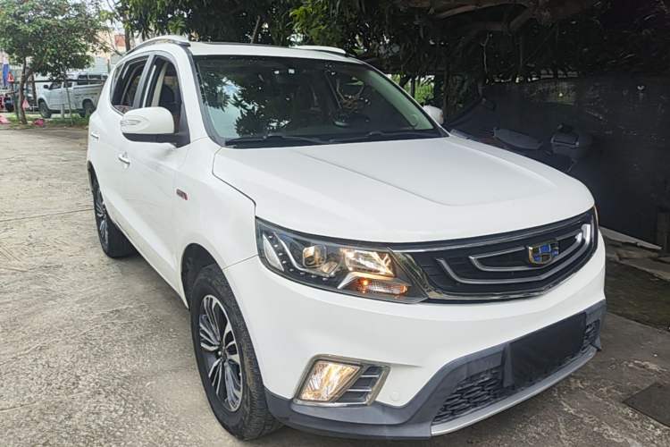 Used Geely Auto Vision X6 2016 1.3T CVT Luxury Model Front Right 45 Deg