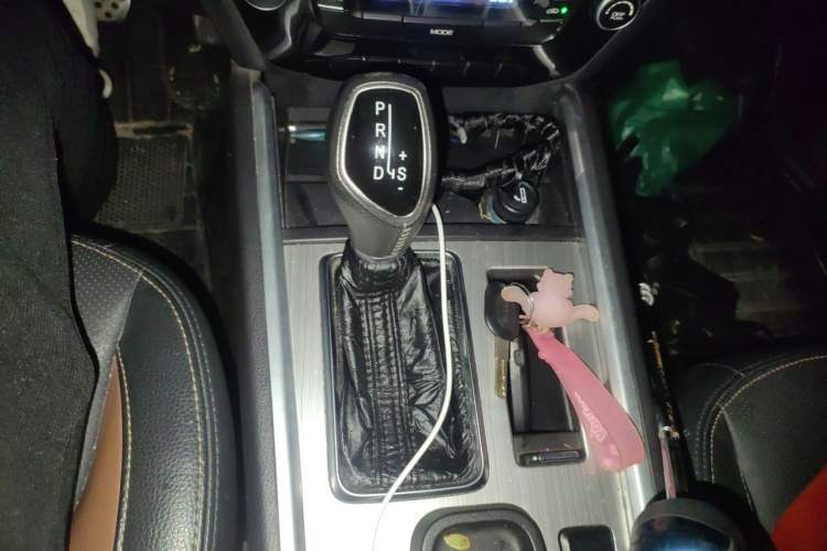 Used Geely Auto Vision X6 2016 1.3T CVT Luxury Model Gear Lever