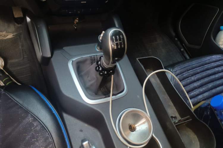 Used Geely Auto Vision X6 2016 1.8L Manual Luxury Model Gear Lever