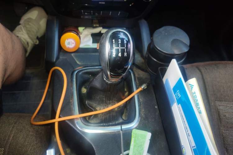 Used Geely Auto Vision X6 2016 1.8L Manual Luxury Model Gear Lever