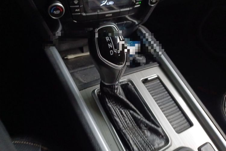 Used Geely Auto Vision X6 2016 1.3T CVT Luxury Model Gear Lever
