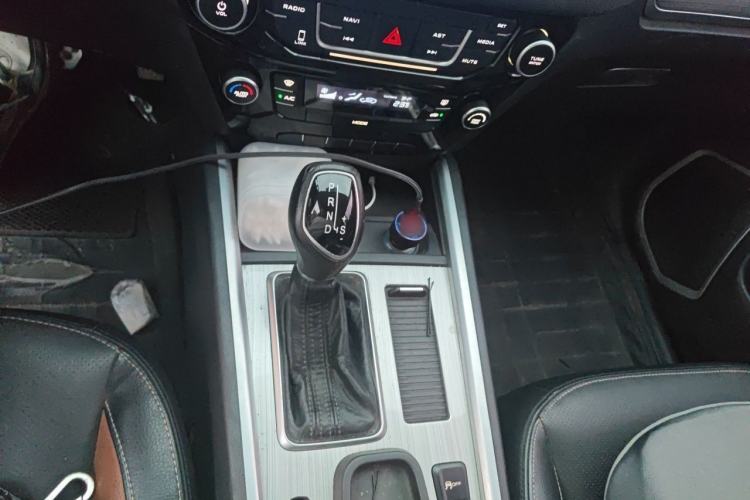 Used Geely Auto Vision X6 2016 1.3T CVT Luxury Model Gear Lever