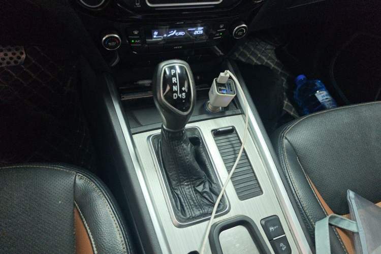 Used Geely Auto Vision X6 2016 1.3T CVT Luxury Model Gear Lever