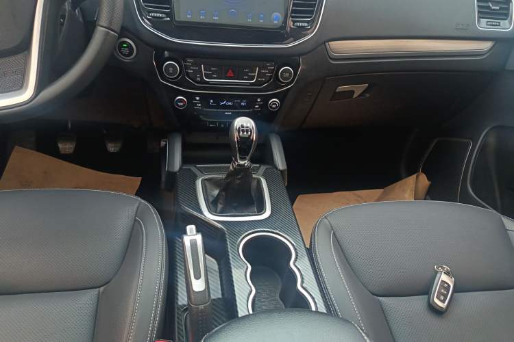 Used Geely Auto Vision X6 2016 1.8L Manual Luxury Model Gear Lever
