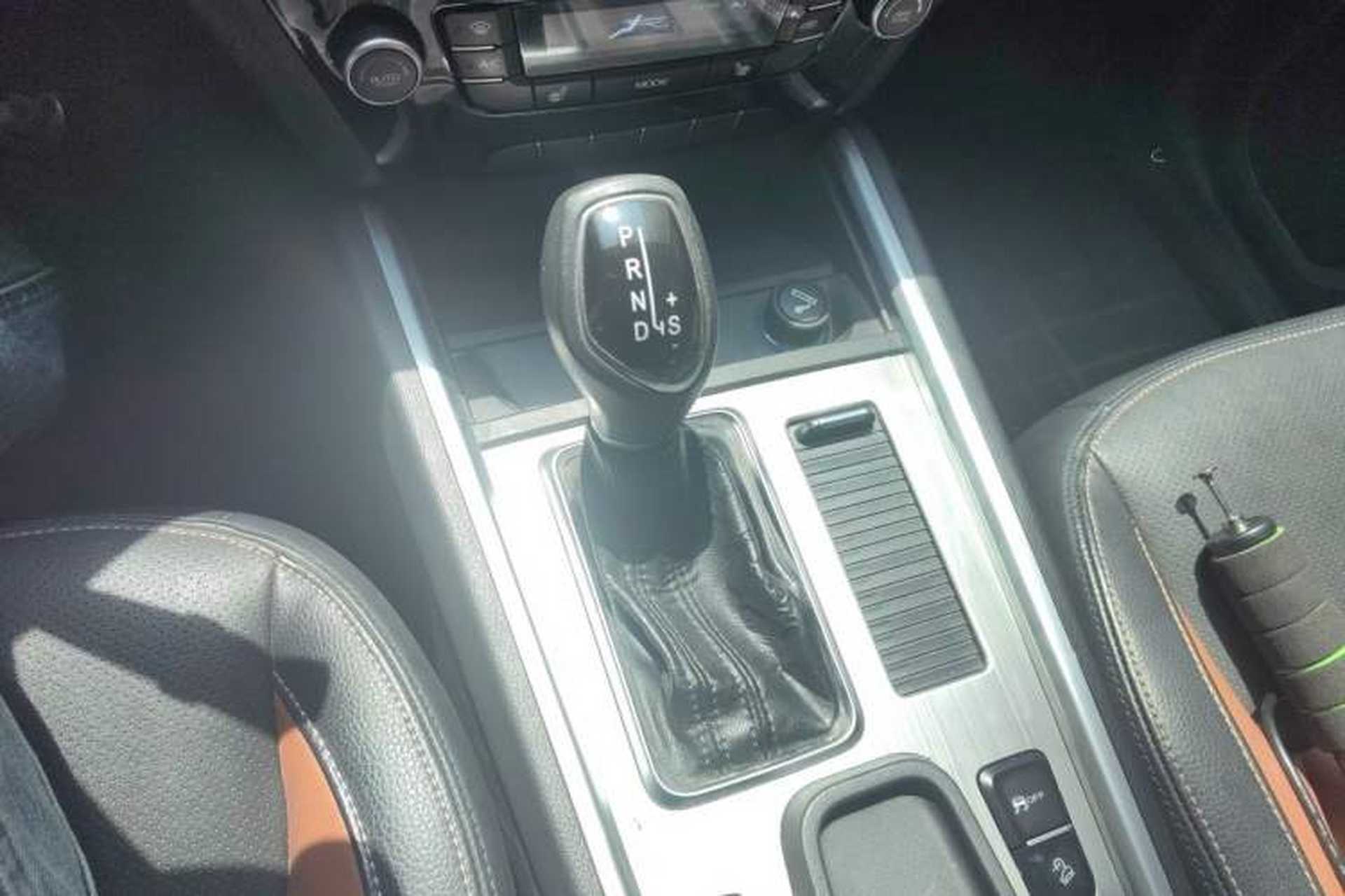 Used Geely Auto Vision X6 2016 1.3T CVT Flagship Model Gear Lever