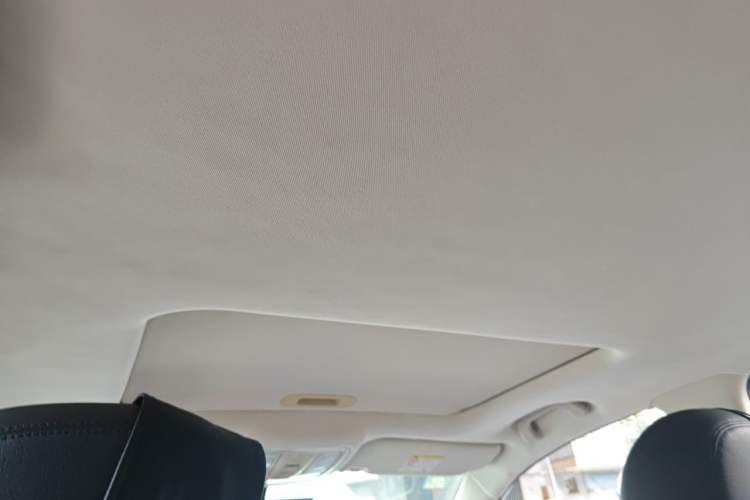 Used Geely Auto Vision X6 2016 1.3T CVT Flagship Model Headliner