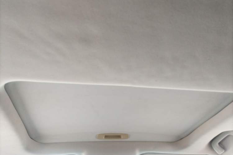 Used Geely Auto Vision X6 2016 1.3T CVT Luxury Model Headliner