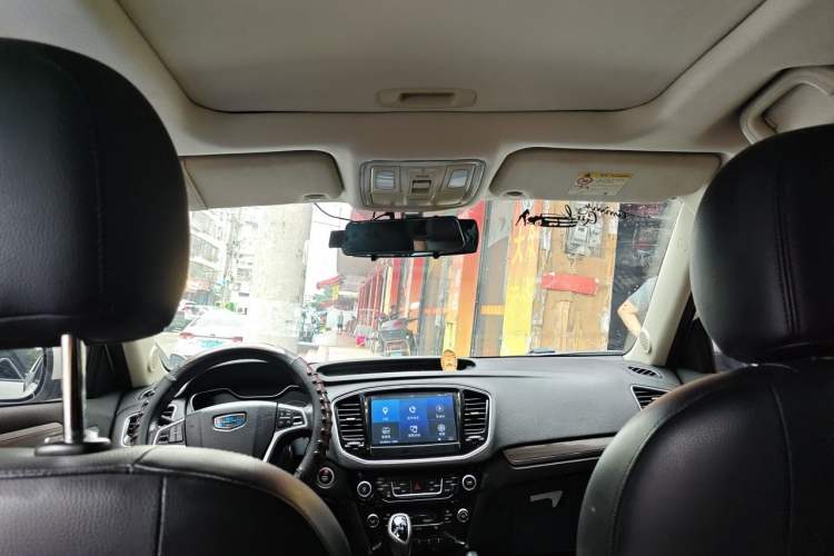 Used Geely Auto Vision X6 2016 1.3T CVT Flagship Model Headliner