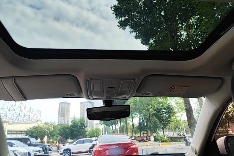 Used Geely Auto Vision X6 2016 1.3T CVT Luxury Model Headliner