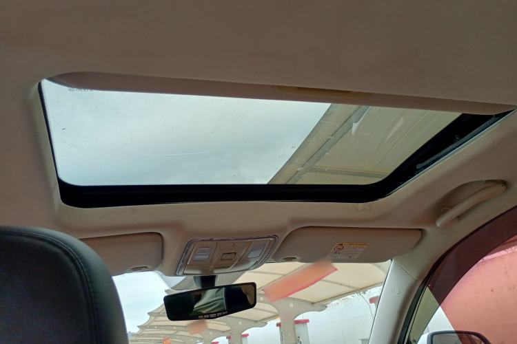 Used Geely Auto Vision X6 2016 1.3T CVT Luxury Model Headliner